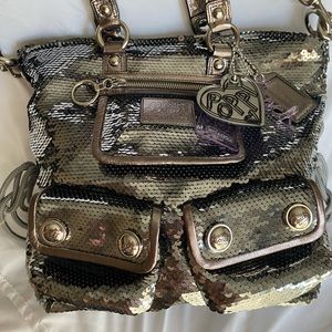 COACH Poppy Spotlight